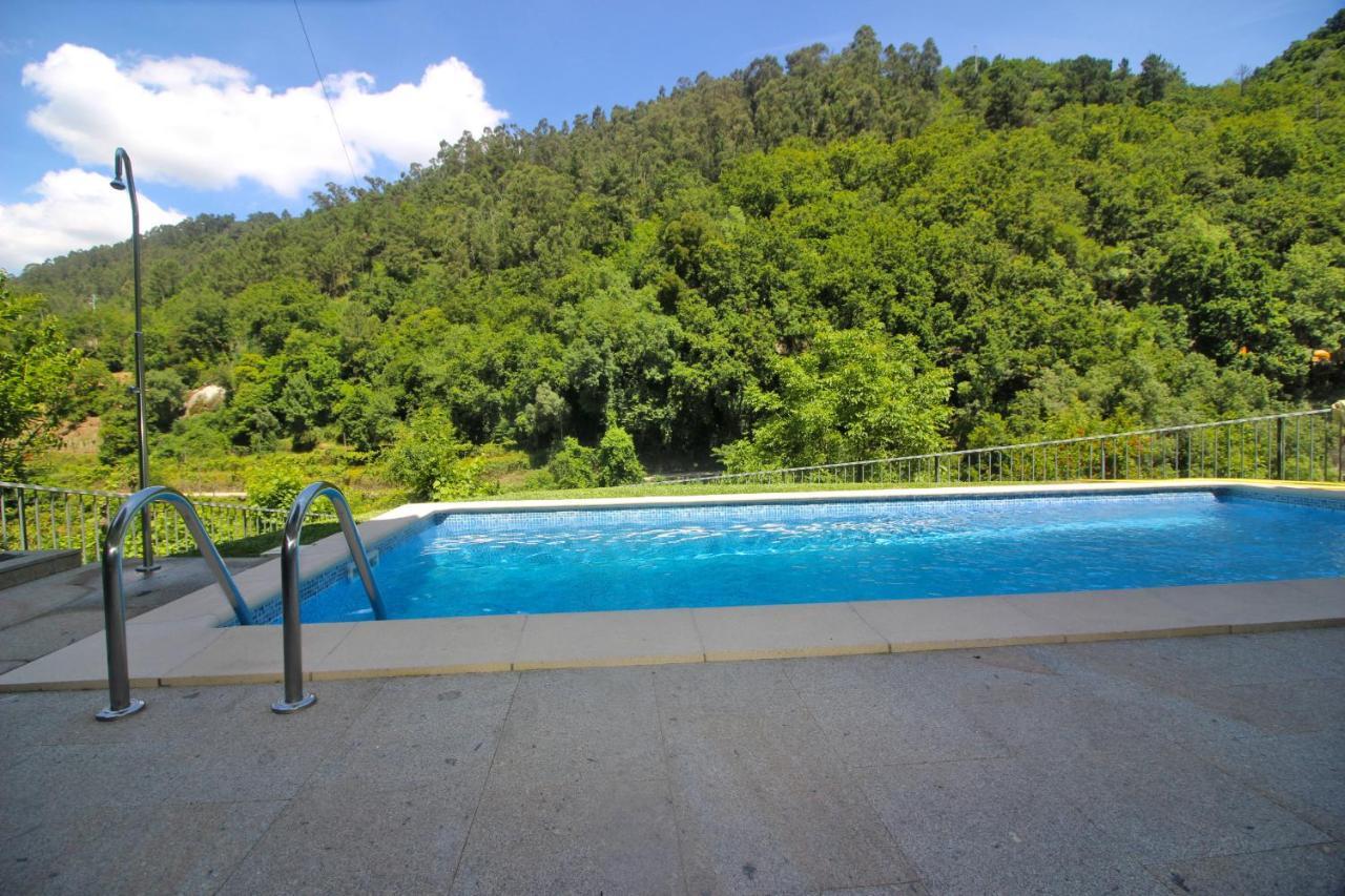 Casa Ferreira By Geres Casas Villa แตร์ฮัส เจ บอว์โร ภายนอก รูปภาพ