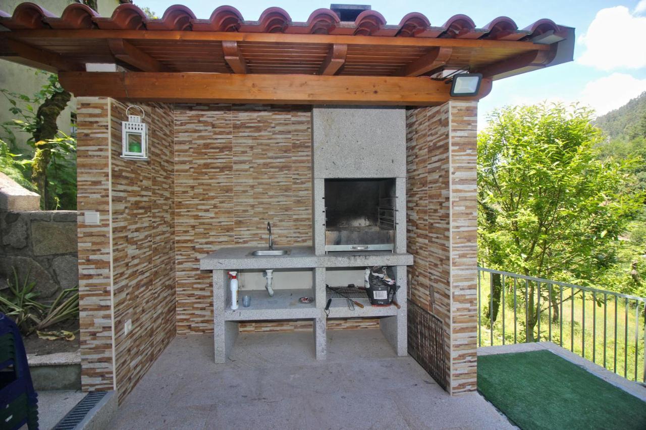 Casa Ferreira By Geres Casas Villa แตร์ฮัส เจ บอว์โร ภายนอก รูปภาพ